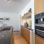 Lecomte - The Shoreline Seaview - 225 * Ostend