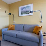 Lecomte - The Shoreline Seaview - 225 * Ostend