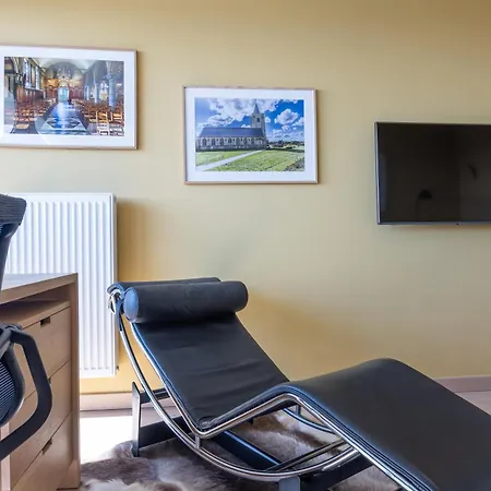 Lecomte - The Shoreline Seaview - 225 Apartment